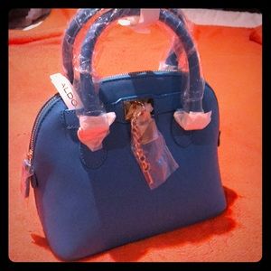 Women’s handbag